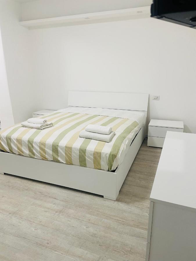 Living City Center Catania-Fontanarossai nemzetközi repülőtér Kültér fotó